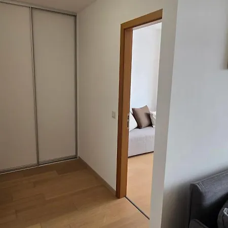 Διαμέρισμα Castle View Sky, 3 Rooms, Panorama Loggia, Free Parking, Wifi, Old Town Μπρατισλάβα