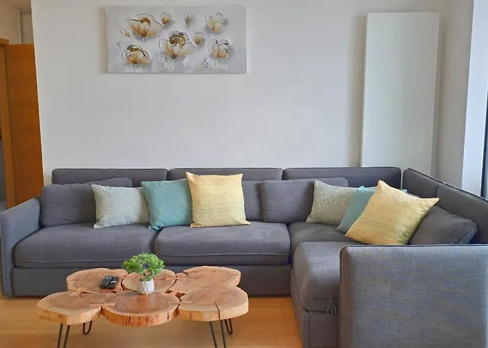 아파트 Castle View Sky, 3 Rooms, Panorama Loggia, Free Parking, Wifi, Old Town