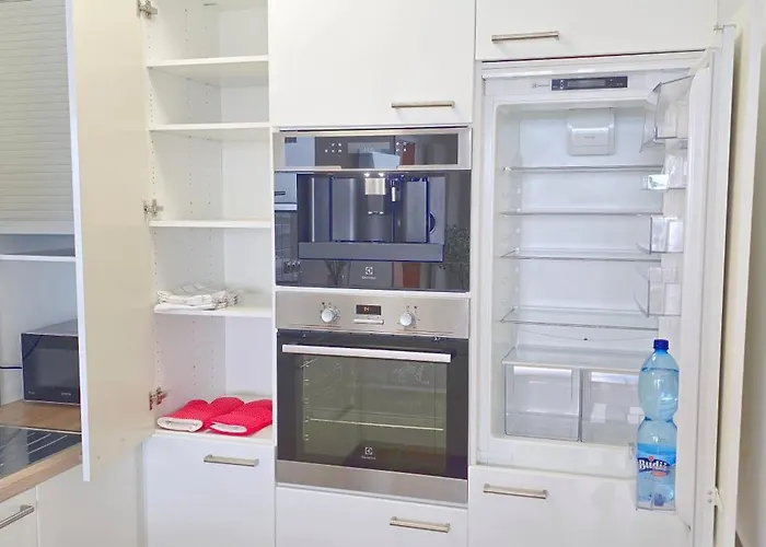 아파트 Castle View Sky, 3 Rooms, Panorama Loggia, Free Parking, Wifi, Old Town 브라티슬라바