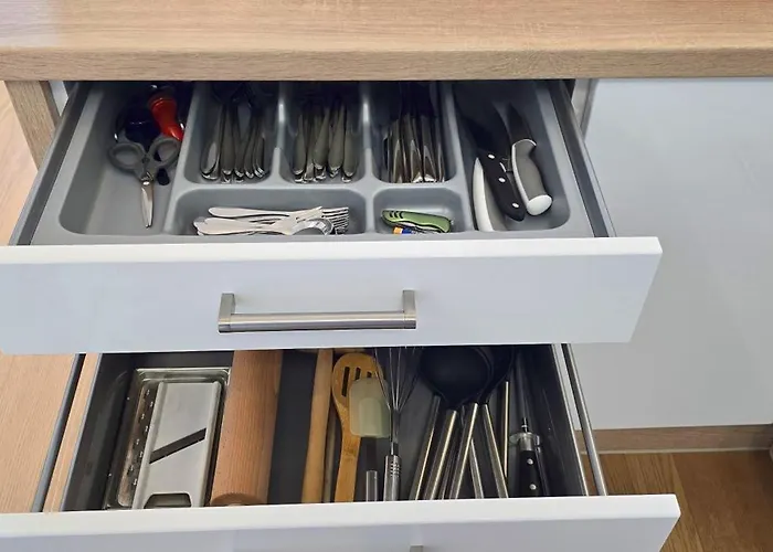 아파트 Castle View Sky, 3 Rooms, Panorama Loggia, Free Parking, Wifi, Old Town 브라티슬라바