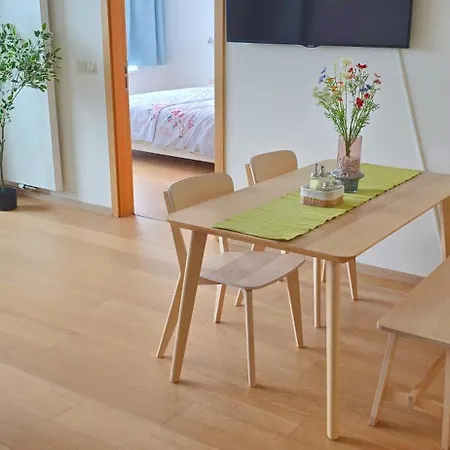 Castle View Sky, 3 Rooms, Panorama Loggia, Free Parking, Wifi, Old Town * Братислава